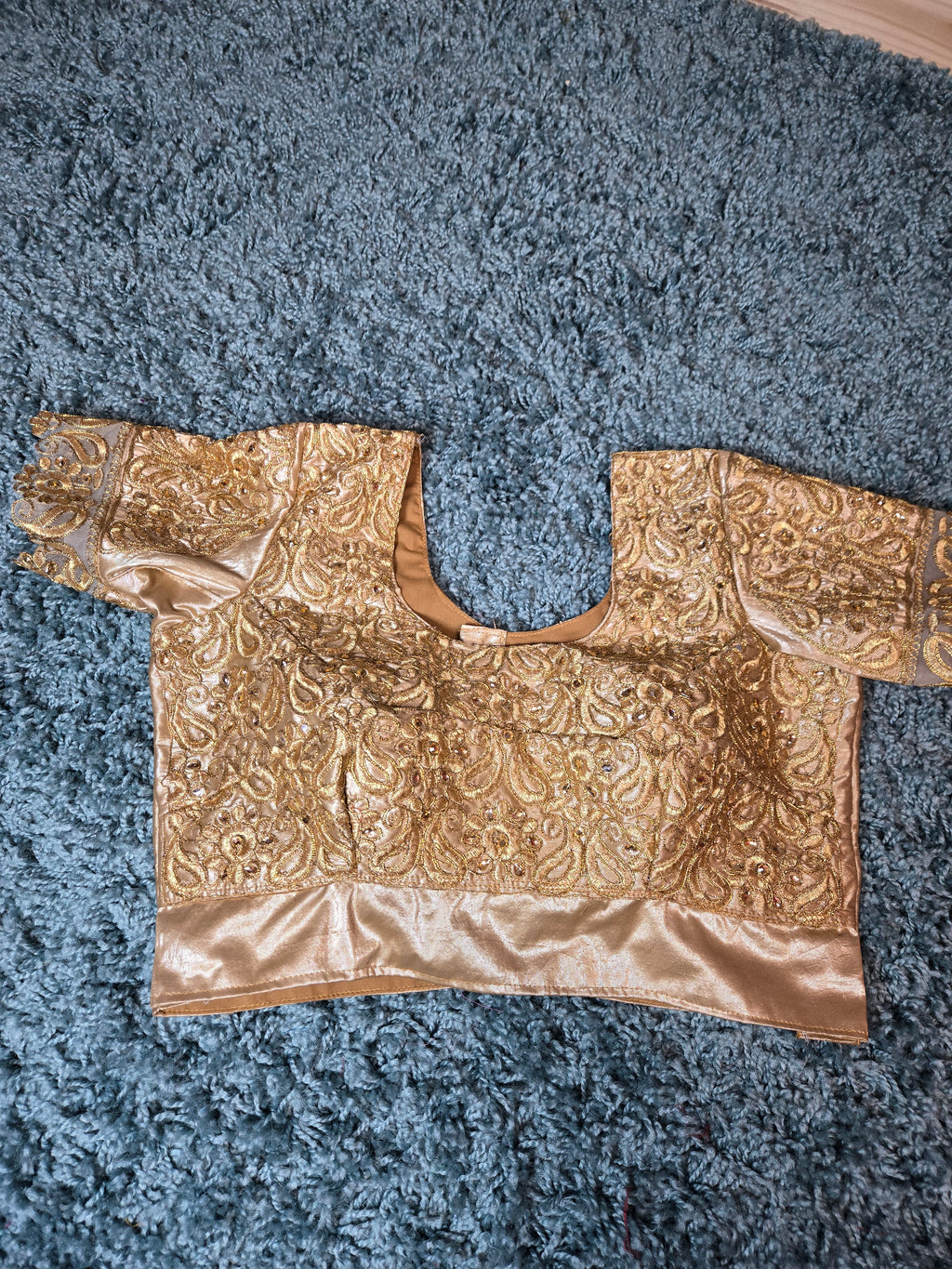 short sleeve gold colour embroidered saree blouse